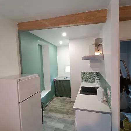 Charmant T2 A Anduze, Proche Centre Ville Appartement